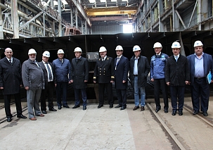 На судостроительном заводе Лотос заложили строительство двух танкеров-химовозов